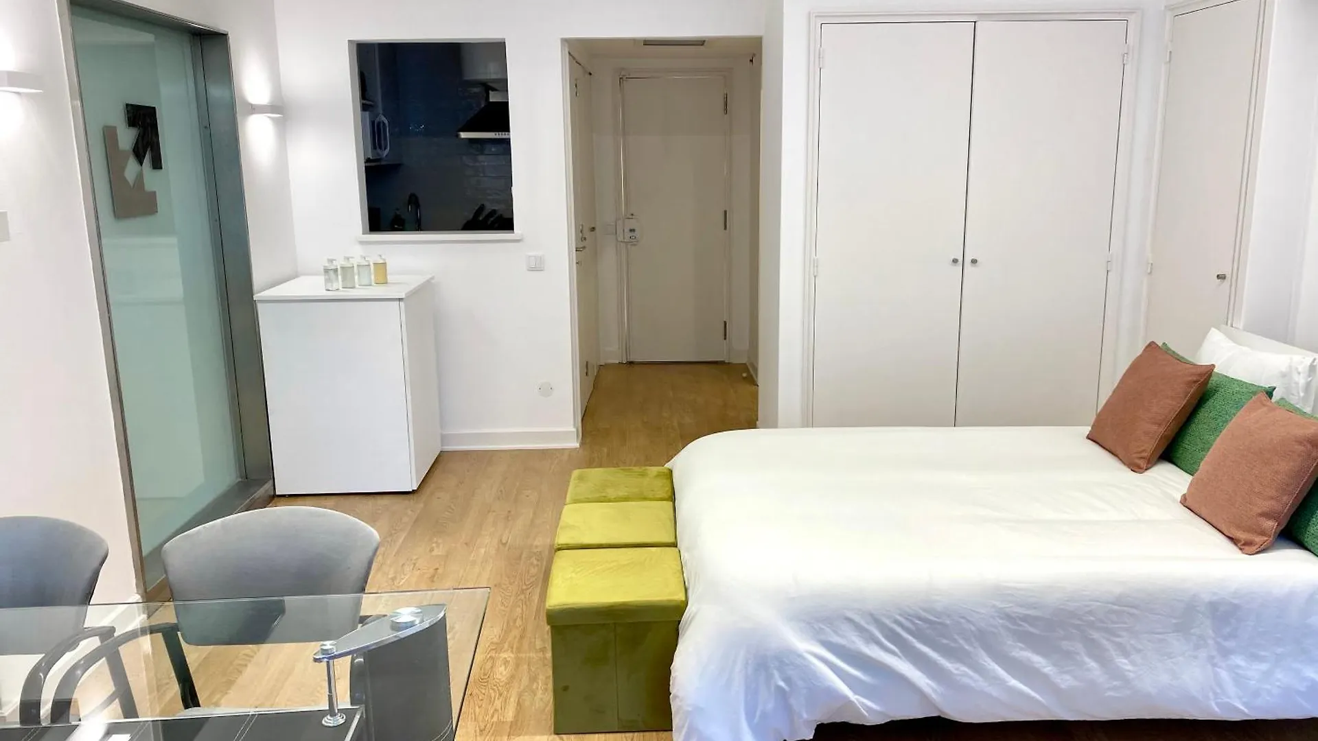 Estoril 3 - Beach Side Casino Garden Apartment 0*,  Portugal