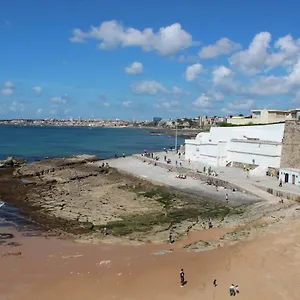 Casa Da Azarujinha Estoril